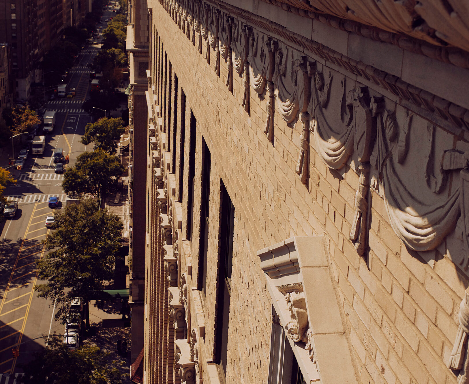 Neighborhood on Upper West Side Luxury Condos